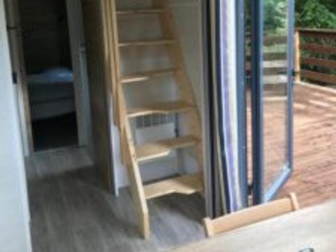 HÉBERGEMENT INSOLITE 2 personnes - 16-Tiny House 17m2 (2ch - 1/4 pers.) + Jaccuzzi + Lits faits + serviette + kit boisson + TV + clim - prix pour 2 personnes