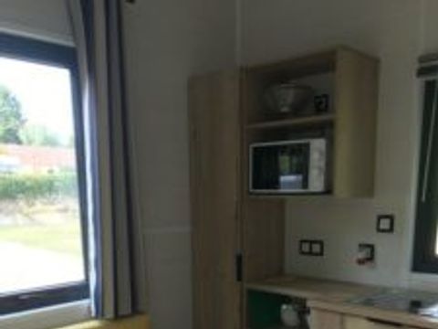 Tiny house 2 personnes - 16-Tiny House 17m2 (2ch - 1/4 pers.) + Jaccuzzi + Lits faits + serviette + kit boisson + TV + clim - prix pour 2 personnes