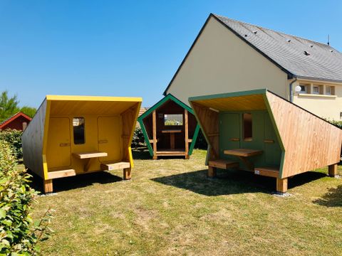HÉBERGEMENT INSOLITE 2 personnes - Cabane 2 personnes
