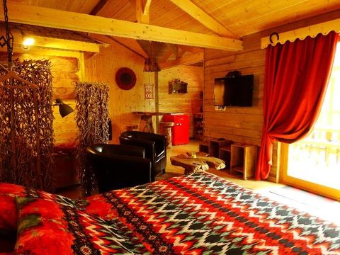 CHALET 2 personnes - Cabane de D'JO (Baignoire bois, Vue étangs & champ)