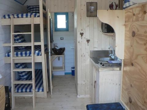 HÉBERGEMENT INSOLITE 2 personnes - Chariot de Pionnier, PMR