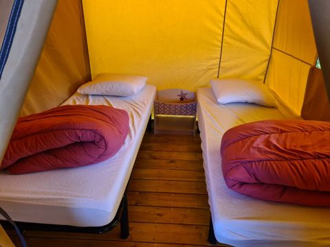 TENTE TOILE ET BOIS 4 personnes - Tente Maasai
