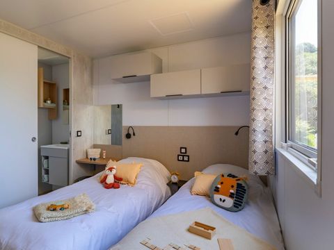 MOBILHOME 4 personnes - COTTAGE vue Mer 4p 2ch ****