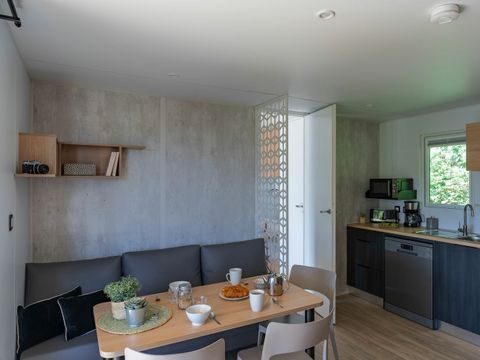MOBILHOME 4 personnes - COTTAGE 4p 2ch ****