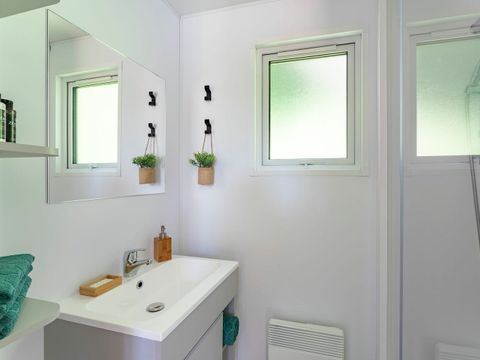 MOBILHOME 4 personnes - COTTAGE 4p 2ch ****