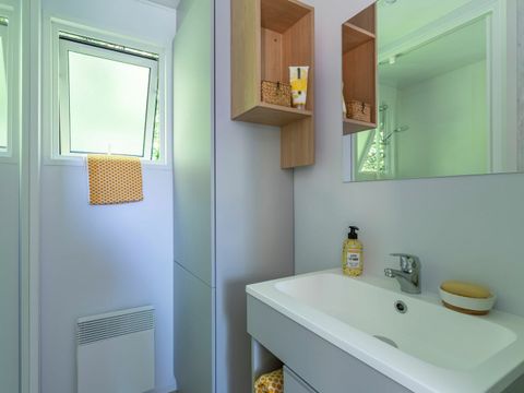 MOBILHOME 4 personnes - COTTAGE 4p 2ch ****