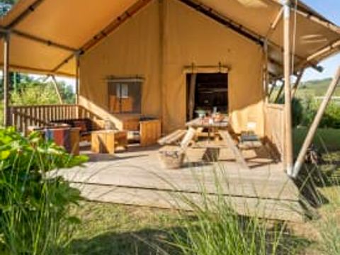 Tente en toile et en bois 6 personnes - Lodge 6p 2ch ****