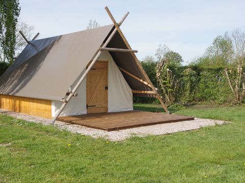 HÉBERGEMENT INSOLITE 4 personnes - Tipis 4 personnes