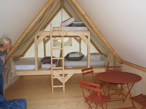 HÉBERGEMENT INSOLITE 4 personnes - Tipis 4 personnes