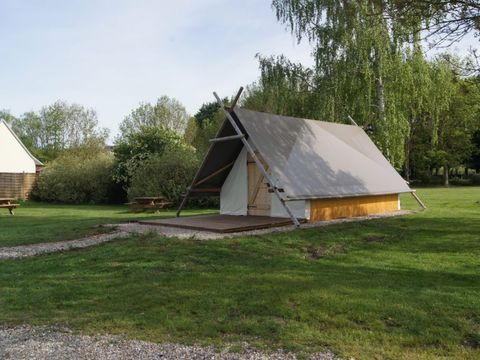 HÉBERGEMENT INSOLITE 4 personnes - Tipis 4 personnes