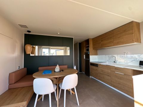 MOBILHOME 4 personnes - Confort + 2 ch 4 pers