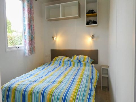 MOBILHOME 4 personnes - MOBIL HOME CONFORT DIM  plaque gaz refrigérateur  vaisselle télévision