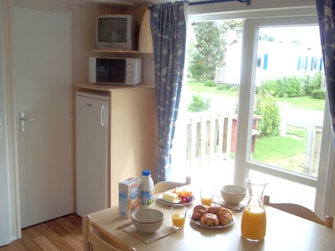 MOBILHOME 6 personnes - 3 chambres - TV - BBQ