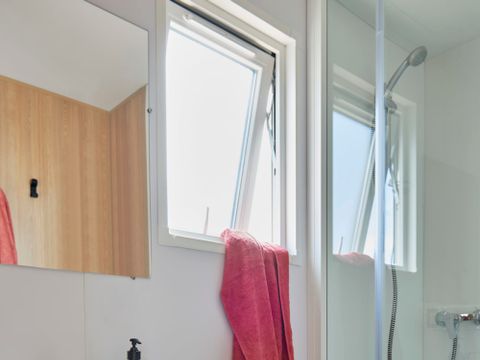 MOBILHOME 6 personnes - Confort (3 chambres) - Terrasse