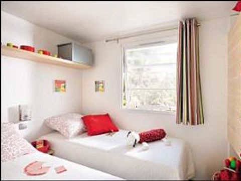 MOBILHOME 4 personnes - 24m² Confort (2 chambres) avec Terrasse semi couverte 7,5m²