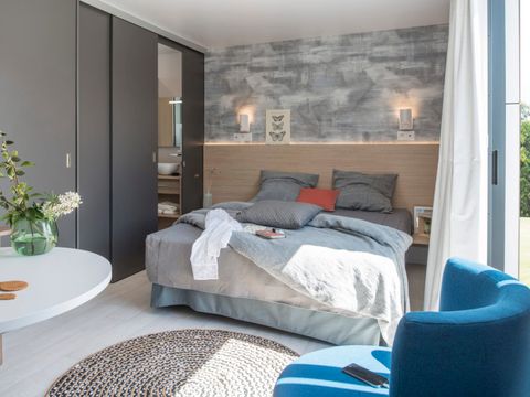 MOBILHOME 2 personnes - Suite Les Voiles avec Spa 26m² Premium