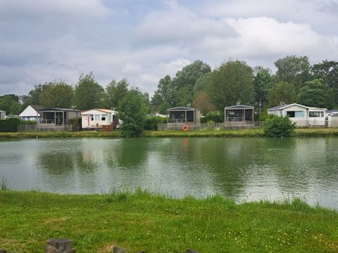 Mobilhome 4 personnes - 2 chambres - Vue étang- lits gigogne