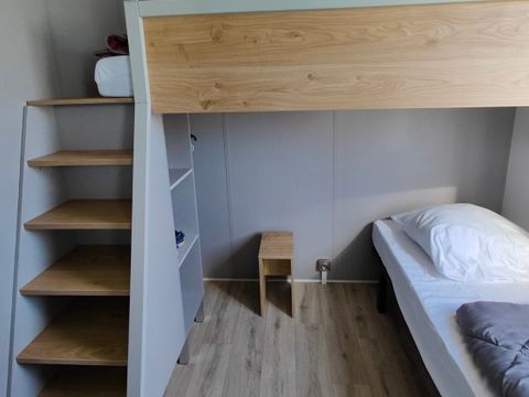 Mobilhome 4 personnes - 2 chambres - Lits superposés - Vue étang