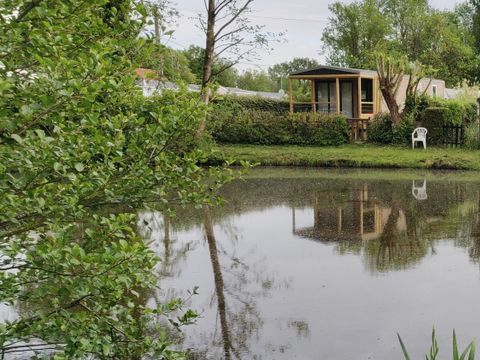 Mobilhome 4 personnes - 2 chambres - Lits superposés - Vue étang