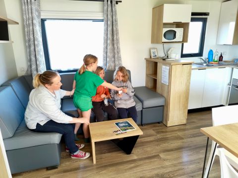 Mobilhome 6 personnes - 3 chambres - 2 salles de bain - Climatisé