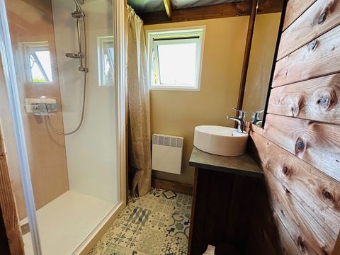 MOBILHOME 7 personnes - ECO LODGE 2 chambres 7 personnes un lit double et 2 lits simples et 1 lit pont