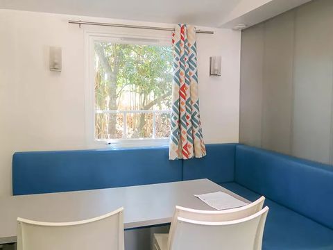 MOBILHOME 6 personnes - Standard 29m² - 3 chambres + terrasse + TV