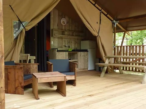 TENTE TOILE ET BOIS 4 personnes - Safari Confort 27m² - 2 chambres + terrasse couverte