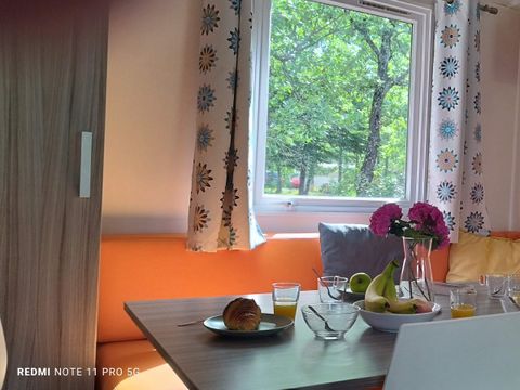 Mobilhome 6 personnes - Standard 29m² - 3 chambres - Terrasse - TV - Clim
