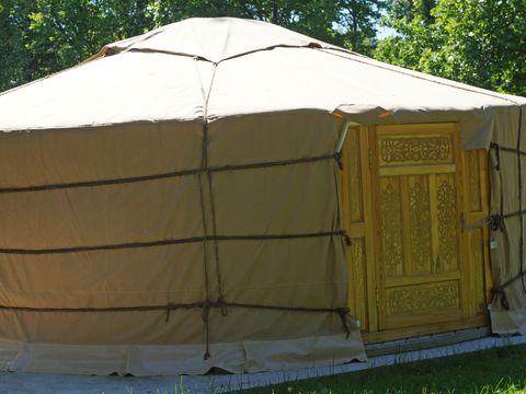 HÉBERGEMENT INSOLITE 4 personnes - Valjoly + accès Aquatica gratuit