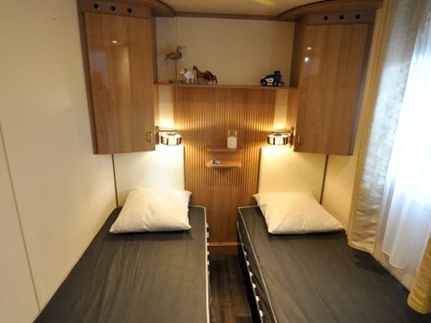 MOBILHOME 6 personnes - Confort 2 chambres - Entre 30 et 35 m²  +5ans