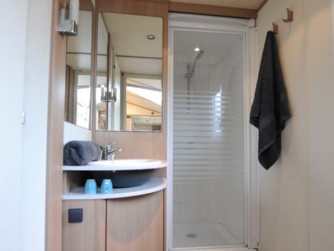 MOBILHOME 6 personnes - Confort 2 chambres - Entre 30 et 35 m²  +5ans