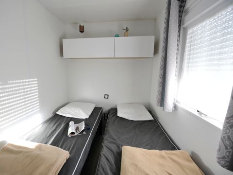 MOBILHOME 6 personnes - Confort Plus 3 chambres Entre 30 et 35 m²  -5ans