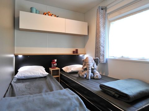MOBILHOME 8 personnes - 3 chambres - PREMIUM - 2 salles de bain - 36 et 40 m²