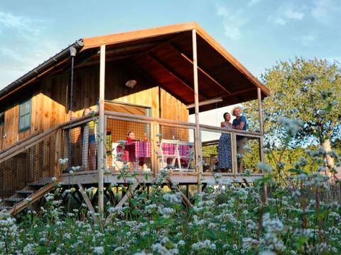 LODGE 4 personnes - Eco -logdes (prix pour 4 personnes)
