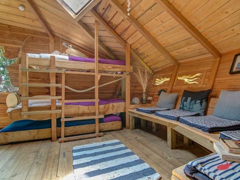HÉBERGEMENT INSOLITE 5 personnes - Cabane NAUTILUS 5p 2ch