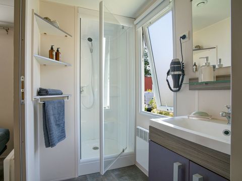 MOBILHOME 4 personnes - COTTAGE 4p 2ch ***