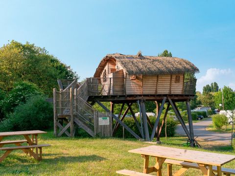 HÉBERGEMENT INSOLITE 5 personnes - Cabane LOVE 5p 2ch