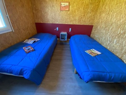 CHALET 6 personnes - Chalet supérieur 39m²  2 chambres / terrasse couverte