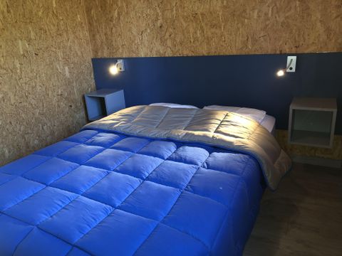 CHALET 6 personnes - Chalet PMR supérieur (personne à mobilité réduite) 39m²-2 chambres/terrasse couverte 6 pers