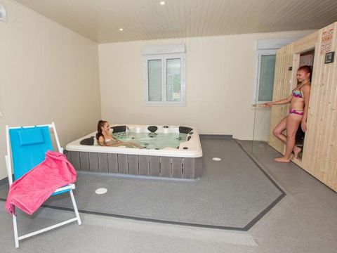 Chalets de Vingeanne - Camping Haute-Marne