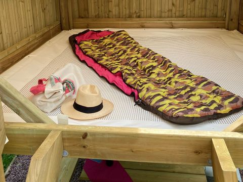 HÉBERGEMENT INSOLITE 2 personnes - Campetoile 1 chambre (pas de cuisine, pas de sanitaires)