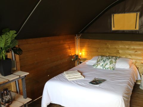 LODGE 5 personnes - Tente écolodge Toile de Savel - 40 m2 - 2 chambres LODGE 5 personnes - Tente écolodge Toile de Savel - 40 m2 - 2 chambres