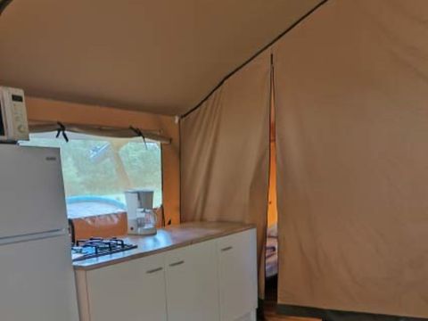 Tente en toile et en bois 5 personnes - Ecolodge 2 chambres