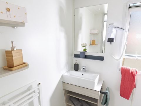 MOBILHOME 2 personnes - Couple (1 Chambre)