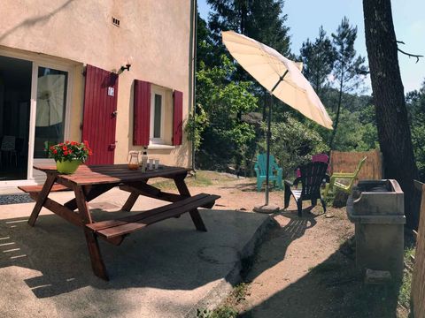 GÎTE 6 personnes - deux chambres