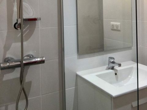 GÎTE 6 personnes - Gîte 2 chambres avec jacuzzi