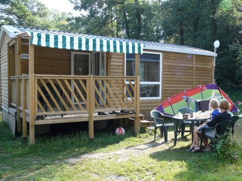 MOBILHOME 6 personnes - Mobile Home Confort Riviera 32m² - 3 chambres + terrasse semi-couverte 15m² + TV 5/6 pers