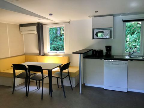 MOBILHOME 6 personnes - Mobile Home Premium 38.60m² -3 chambres - 2 SDB + 2WC + terrasse semi-couverte + Clim +LV 1/6 pers
