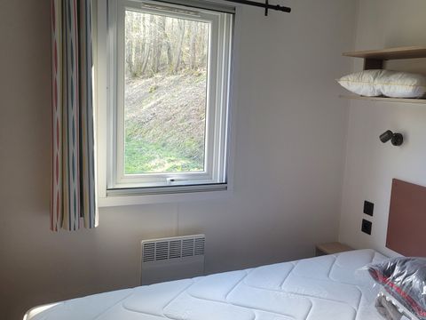 MOBILHOME 6 personnes - MH Premium Riviera 32m² - 3 chambres+ terrasse semi-couverte 15m² + TV + Clim + LV 6 pers