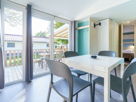 MOBILHOME 10 personnes - Hawaï samedi 8/10 prs